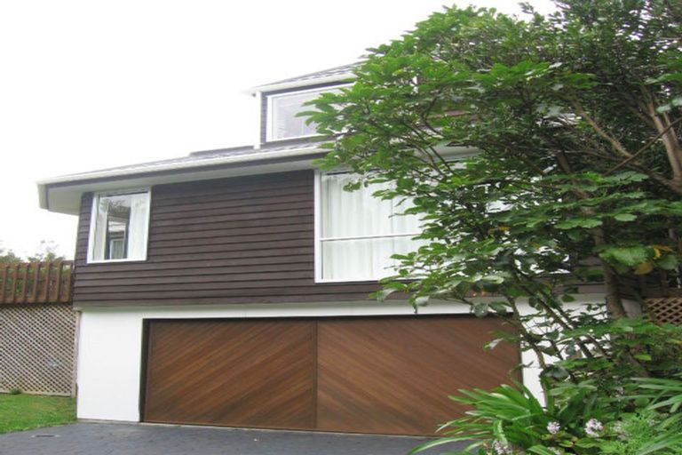 Photo of property in 7 Achilles Close, Tawa, Wellington, 5028