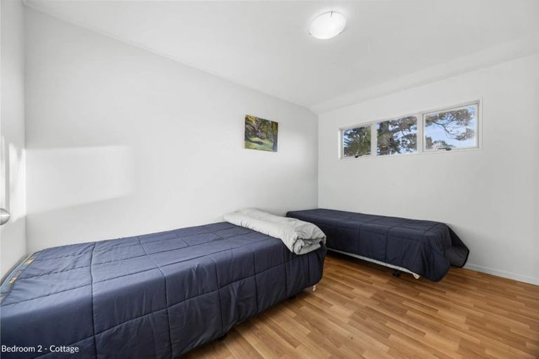 Photo of property in 14 Sherwood Avenue, Te Atatu South, Auckland, 0610