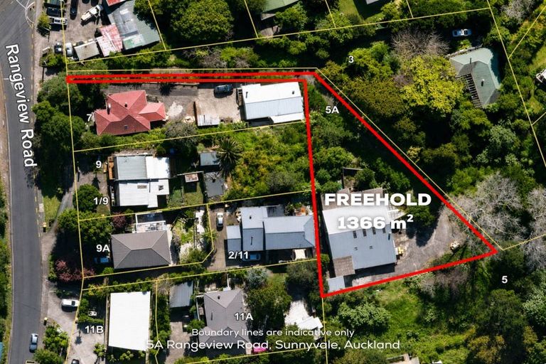 Photo of property in 5a Rangeview Road, Sunnyvale, Auckland, 0612