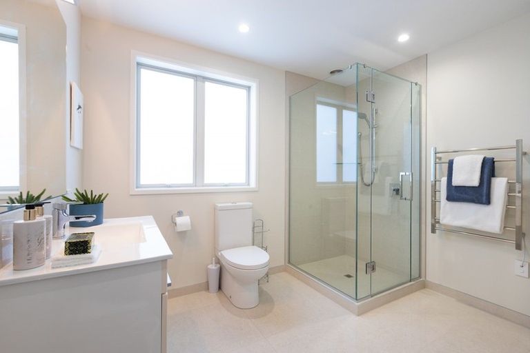 Photo of property in 2 Taumata Road, Omaha, Warkworth, 0986