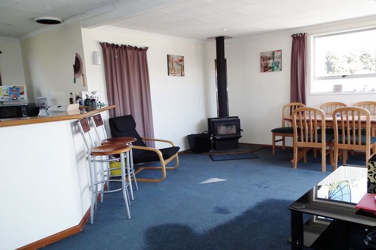 Photo of property in 8 Solway Street, Holmes Hill, Oamaru, 9401