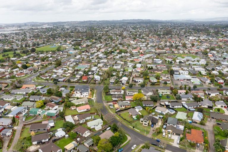 Photo of property in 1/155a Finlayson Avenue, Clendon Park, Auckland, 2103