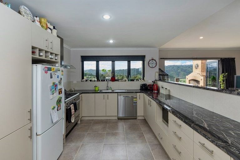 Photo of property in 25e Lockwood Road, Hunua, Papakura, 2583