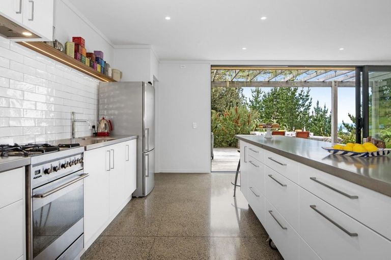 Photo of property in 350 Kimptons Road, Clevedon, Manurewa, 2576