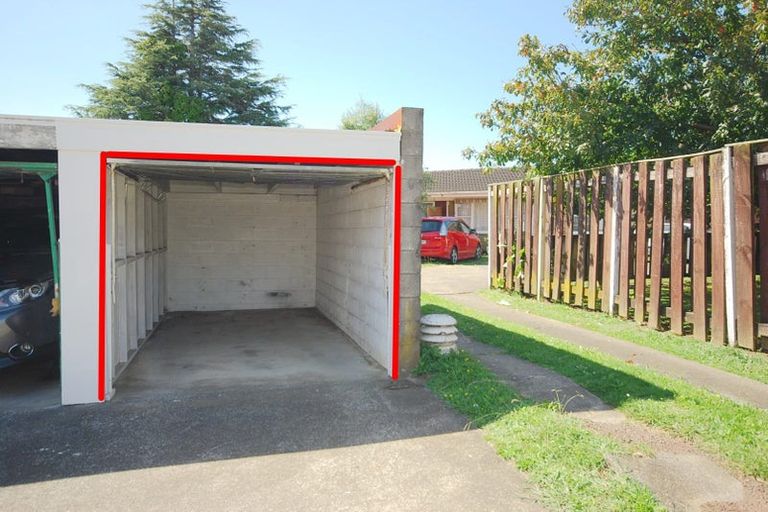 Photo of property in 8/644 Pakuranga Road, Howick, Auckland, 2010