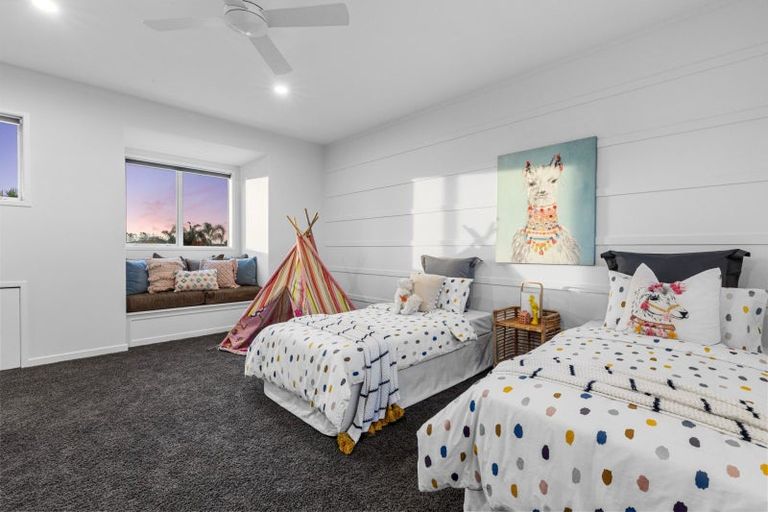 Photo of property in 77 Royal Ascot Drive, Papamoa Beach, Te Puke, 3187