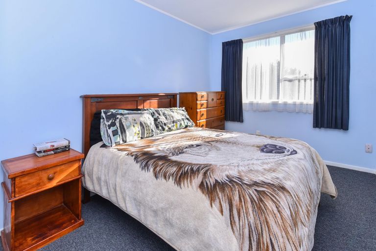 Photo of property in 14 Glenmary Place, Papatoetoe, Auckland, 2025