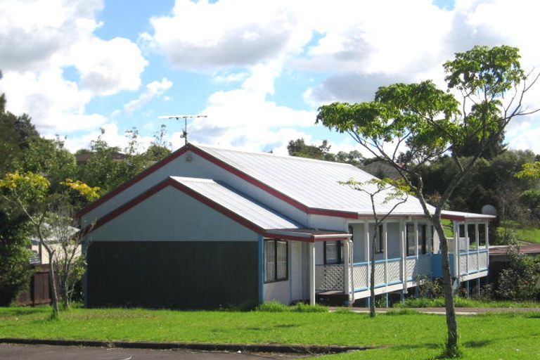 Photo of property in 25 Posa Avenue, Henderson, Auckland, 0612