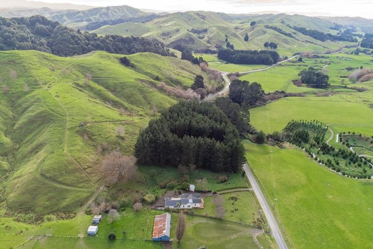 Photo of property in 544 Alfredton Road, Eketahuna, 4996