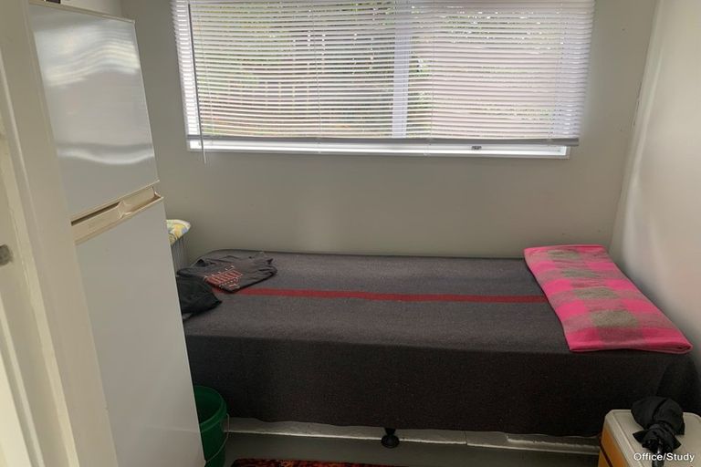 Photo of property in 65 Rodney Street, Wellsford, 0900