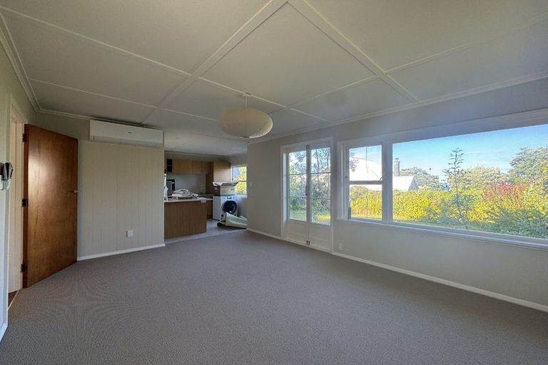 Photo of property in 18 Newry Road, Raumati Beach, Paraparaumu, 5032