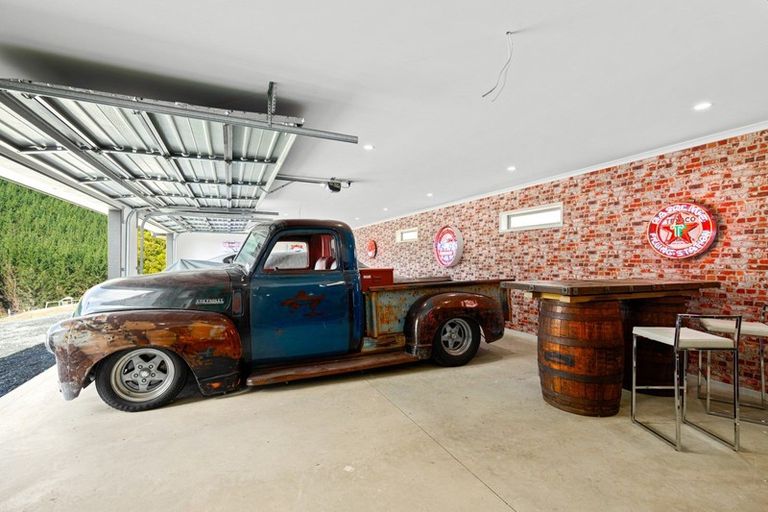 Photo of property in 1080 Woodcocks Road, Kaipara Flats, Warkworth, 0981