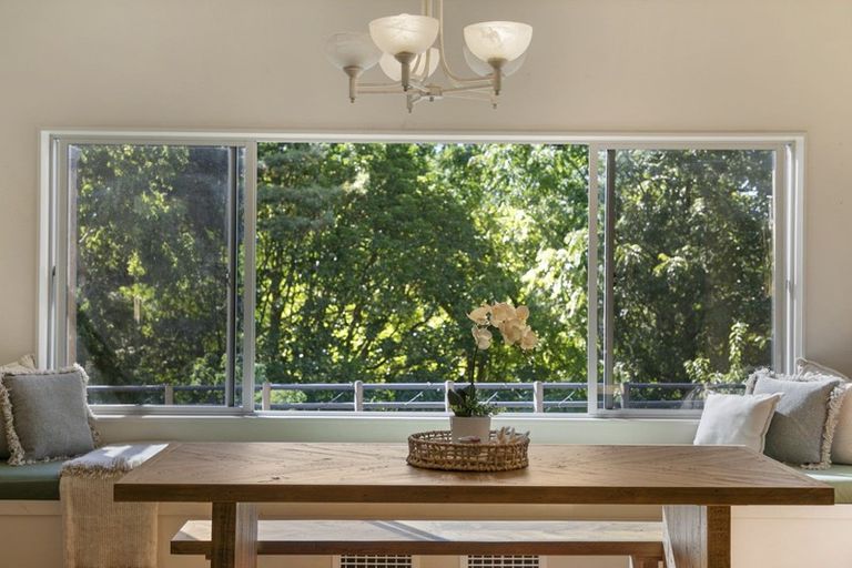 Photo of property in 42 Holcombrooke Lane, Welcome Bay, Tauranga, 3175