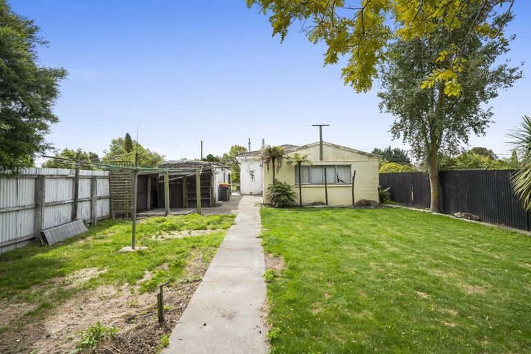 Photo of property in 30 Cowlishaw Street, Avonside, Christchurch, 8061