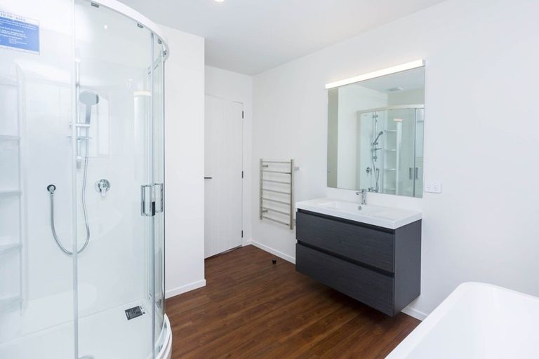 Photo of property in 7 Thornbury Lane, Timberlea, Upper Hutt, 5018