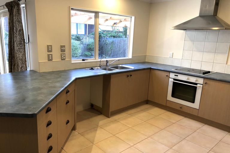 Photo of property in 33a Baird Street, Howick, Auckland, 2014