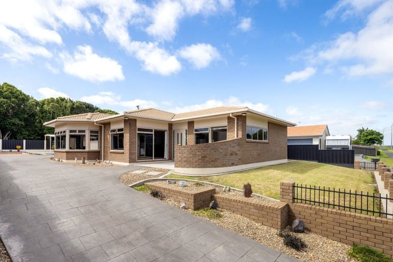 Photo of property in 31 Church Road, Pukete, Hamilton, 3200