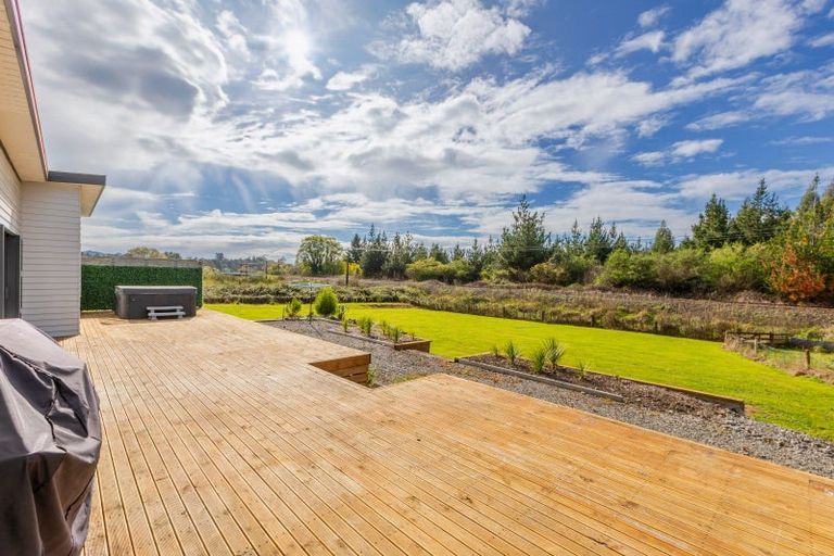 Photo of property in 1599 State Highway 2, Waipawa, 4275