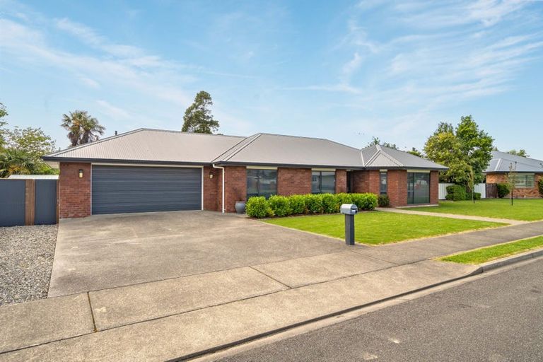 Photo of property in 1 Gimson Street, Solway, Masterton, 5810