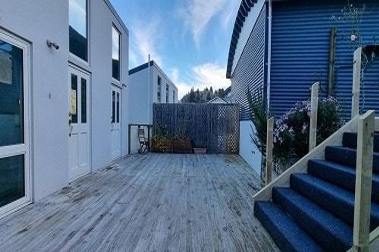 Photo of property in 3a Strawberry Lane, Fernhill, Queenstown, 9300