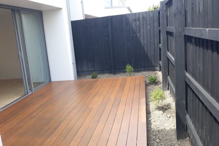 Photo of property in 2/43 Maxwell Street, Riccarton, Christchurch, 8041