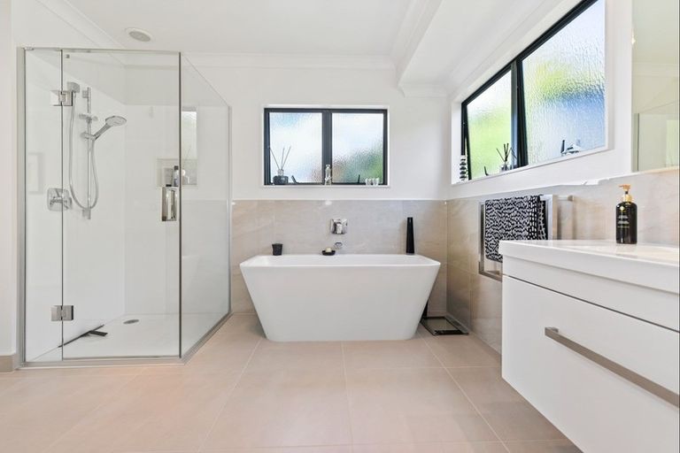 Photo of property in 25a Ashley Street, St Andrews, Hamilton, 3200