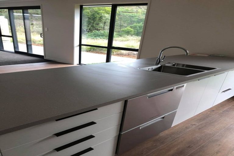 Photo of property in 92 Pakanga Grove, Pyes Pa, Tauranga, 3112