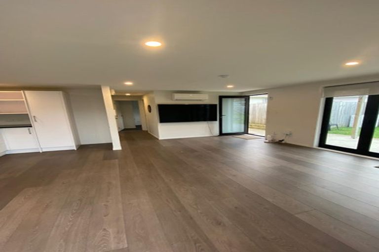 Photo of property in 10 Harania Avenue, Favona, Auckland, 2024