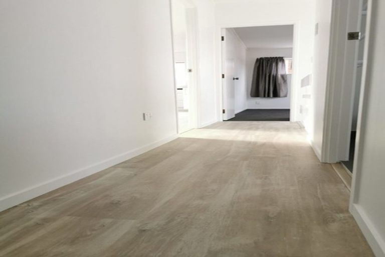 Photo of property in 2/41 Francis Street, Hauraki, Auckland, 0622