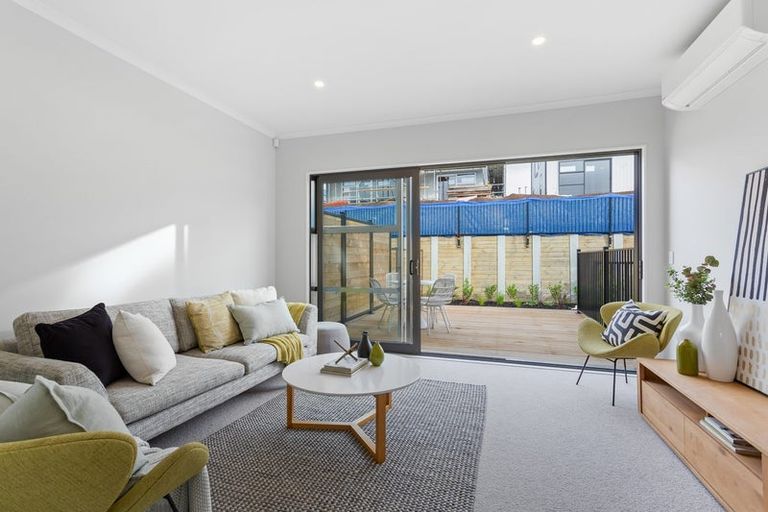 Photo of property in 29 Barrel Crescent, Swanson, Auckland, 0614