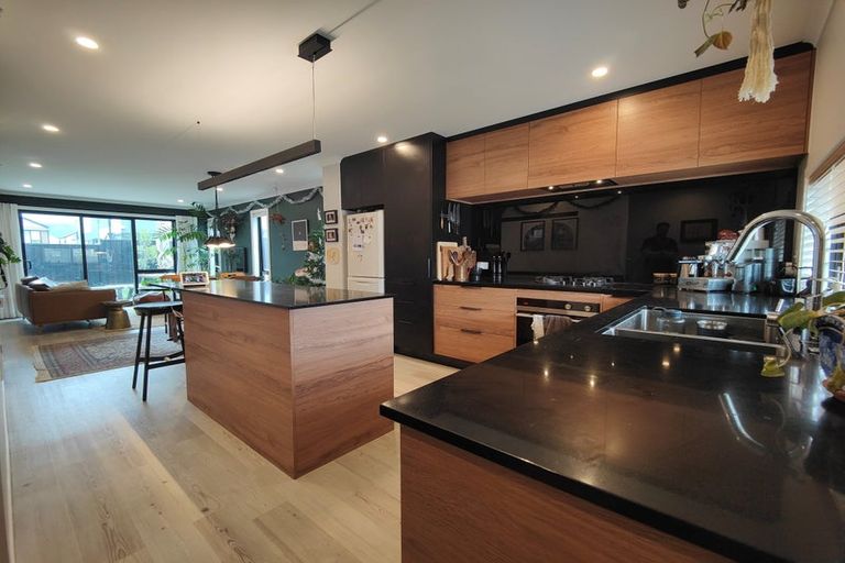 Photo of property in 3 Balmerino Lane, Wallaceville, Upper Hutt, 5018