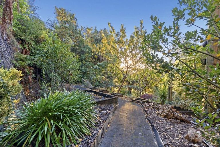 Photo of property in 12a Ridge Lane, New Plymouth, 4310