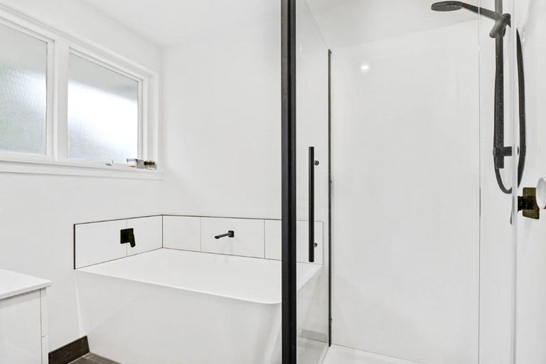 Photo of property in 2/47 Elizabeth Street, Riccarton, Christchurch, 8041