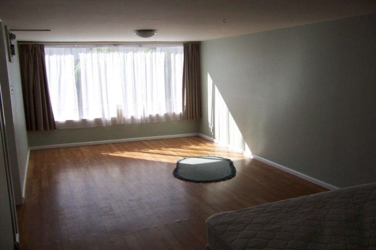 Photo of property in 1/34 Taylors Avenue, Bryndwr, Christchurch, 8052