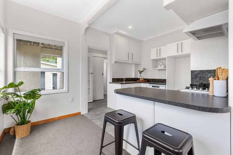 Photo of property in 181 Tukapa Street, Westown, New Plymouth, 4310