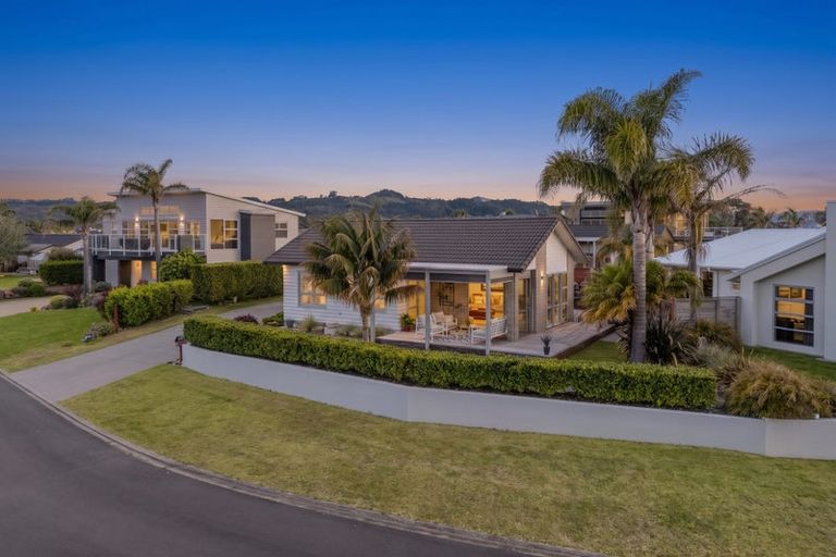 Photo of property in 32 Aquila Drive, Whitianga, 3510