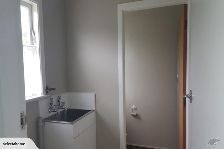 Photo of property in 4 Parkway, Wainuiomata, Lower Hutt, 5014