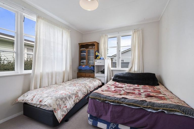 Photo of property in 22 Duff Crescent, Highbury, Palmerston North, 4412