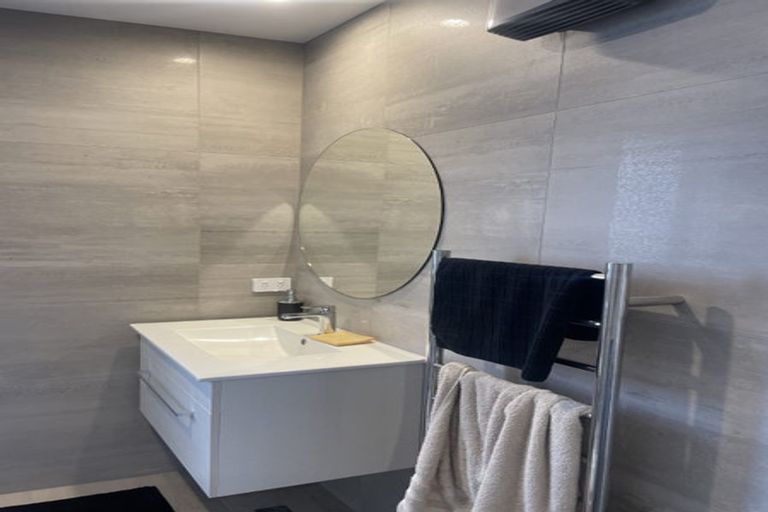 Photo of property in 4/11 Halliwell Avenue, Papanui, Christchurch, 8052