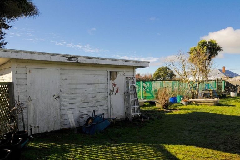 Photo of property in 61 Rhodes Street, Waimate, 7924