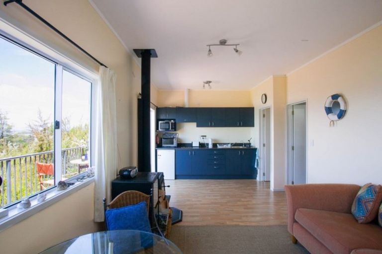 Photo of property in 112 Tokongawa Drive, Kaiteriteri, Motueka, 7197
