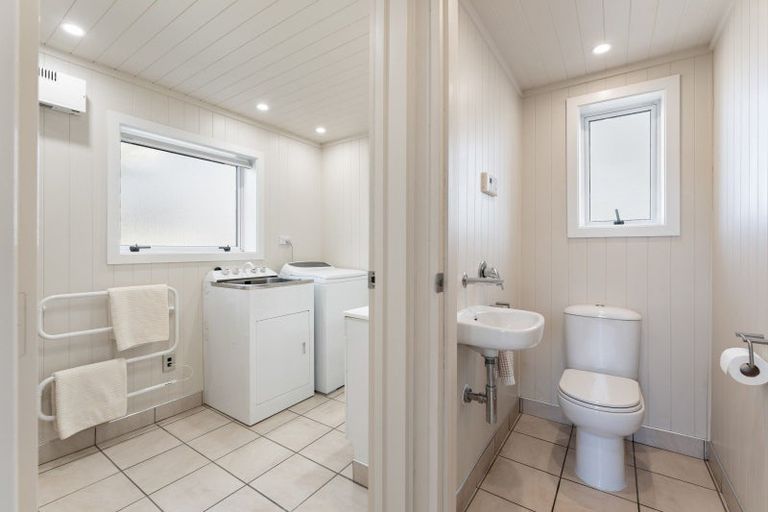 Photo of property in 15 Bush Road, Mosgiel, 9024