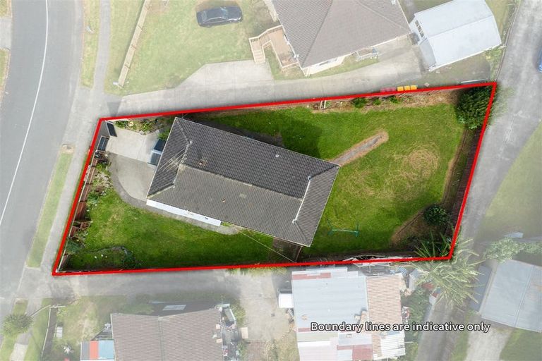 Photo of property in 58 Moncrieff Avenue, Clendon Park, Auckland, 2103