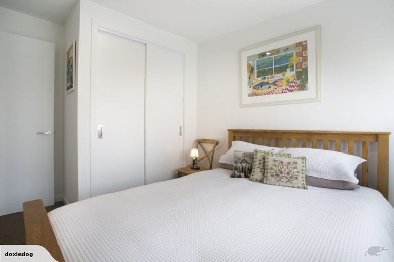 Photo of property in 5/50 Ocean View Road, Northcote, Auckland, 0627