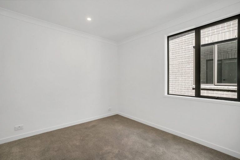 Photo of property in 27c O'meara Street, Swanson, Auckland, 0614