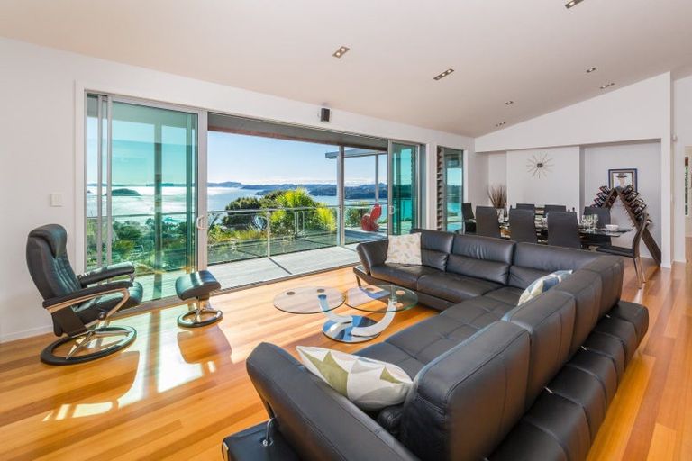 Photo of property in 22 Point Veronica Drive, Opua, 0200
