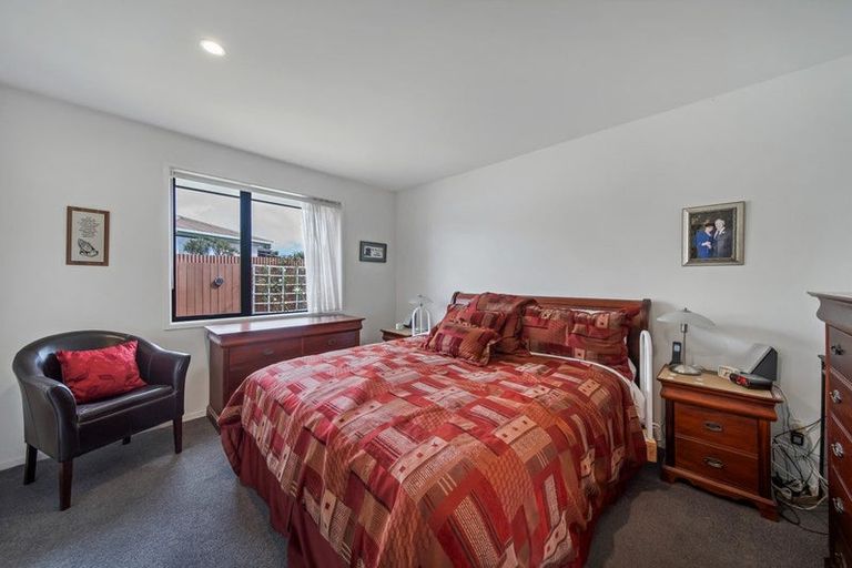 Photo of property in 274a Travis Road, New Brighton, Christchurch, 8083