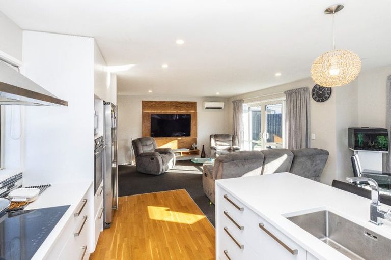 Photo of property in 20 Maka Lane, Halswell, Christchurch, 8025