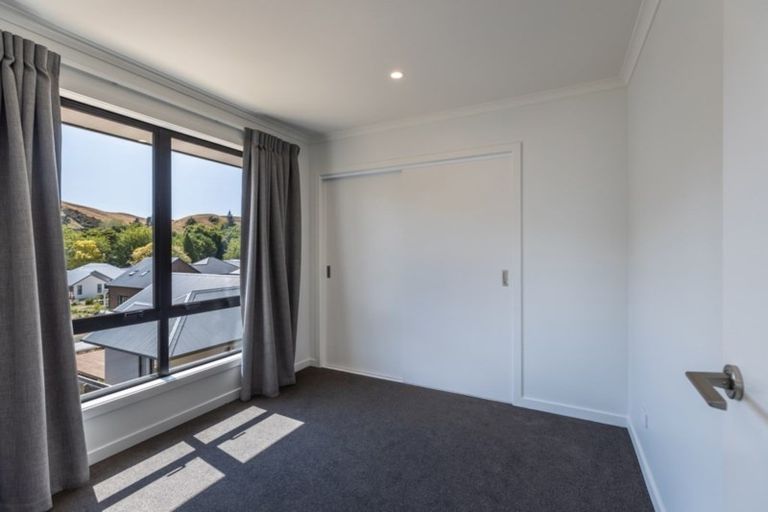 Photo of property in 15 Village Lane, Stoke, Nelson, 7011