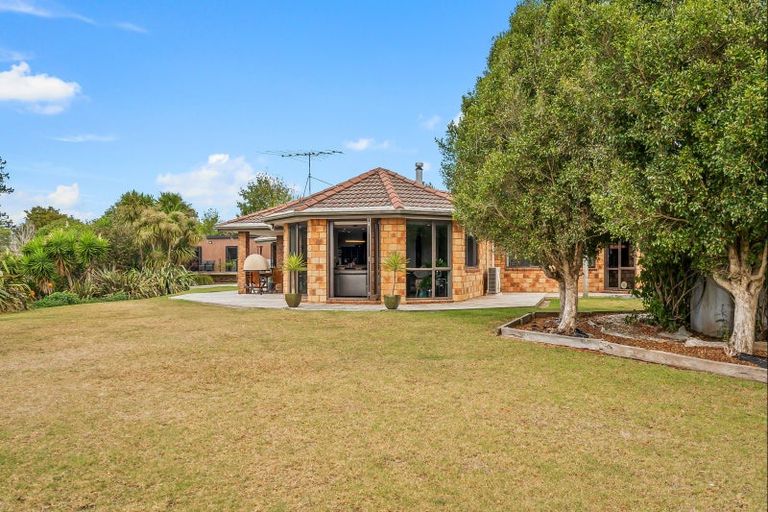 Photo of property in 48 Witheford Road, Wharehine, Wellsford, 0973